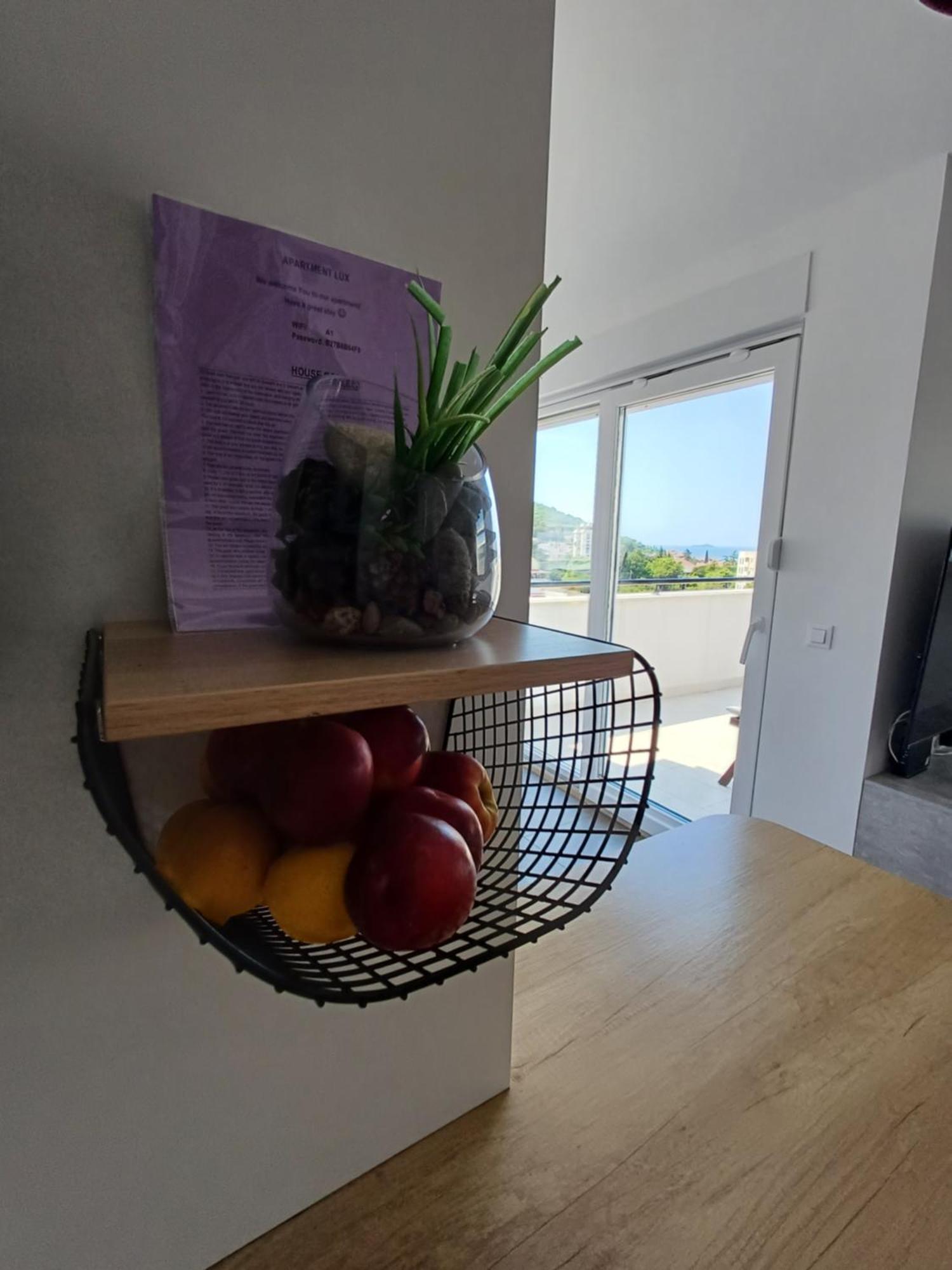 Mak & Lux - Sea & Sunset View Apartament *
